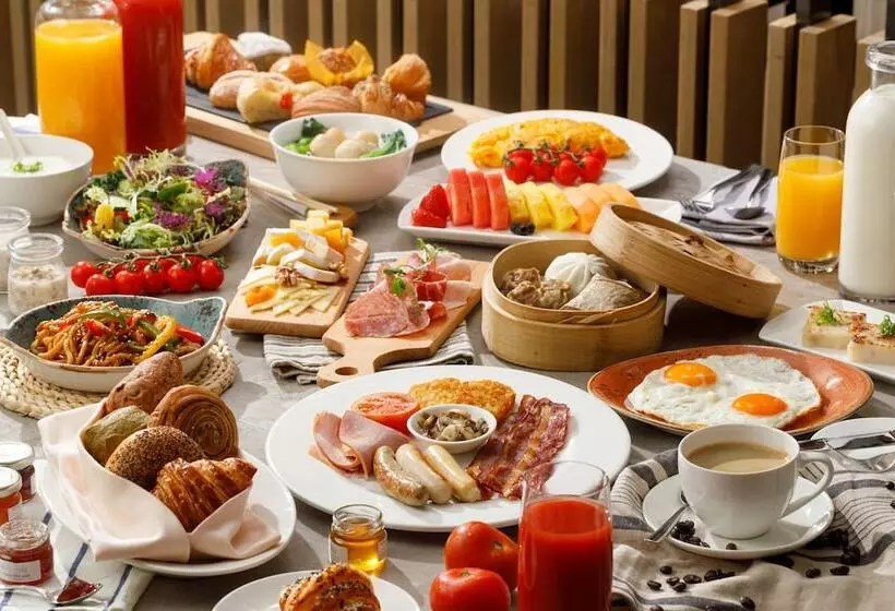 هتل New World Millennium Hong Kong