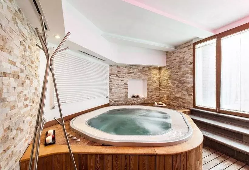 Piccolo Hotel Aurora