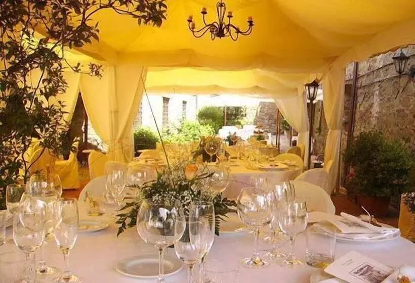 Отель Relais La Fattoria