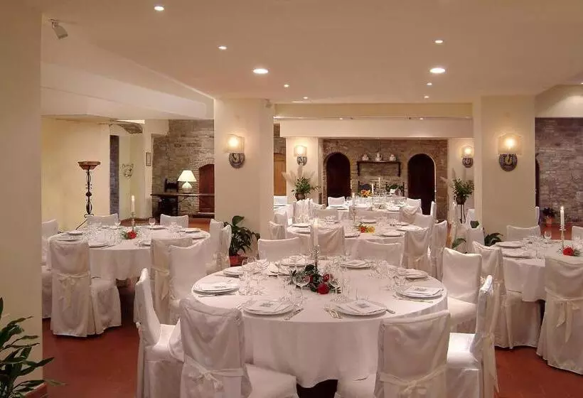 Отель Relais La Fattoria