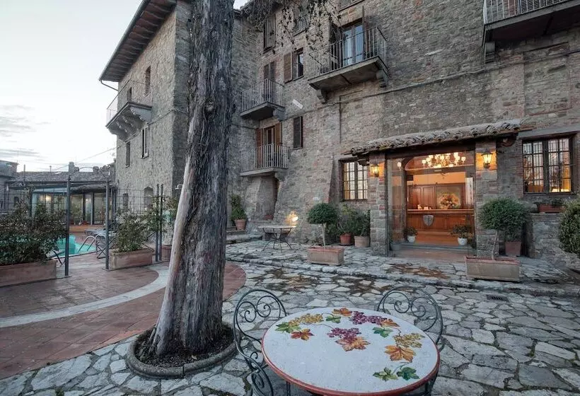 Отель Relais La Fattoria