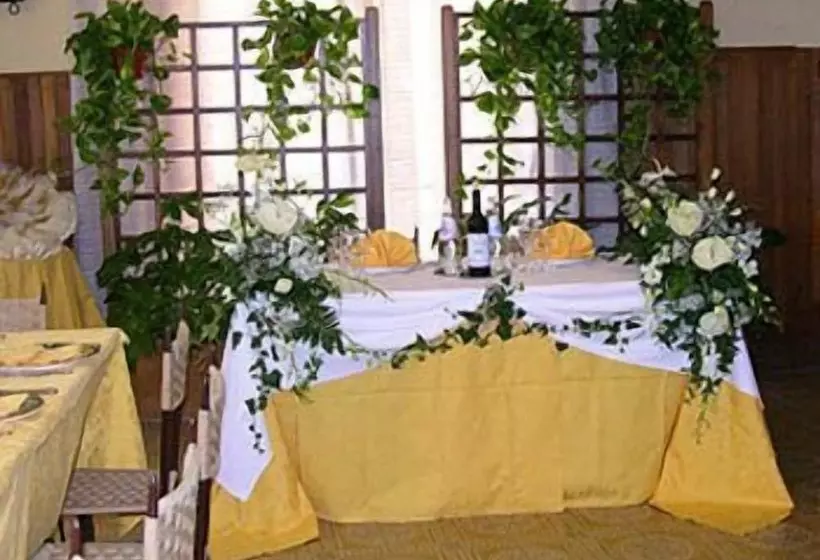 Отель Ristorante Portole