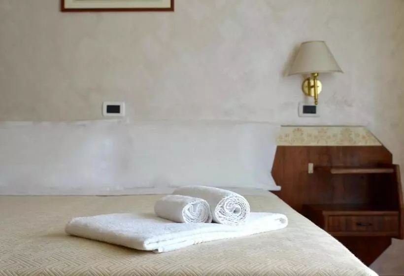 Hotel Rosa Serenella