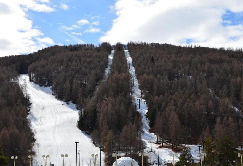 هتل Rosa Serenella