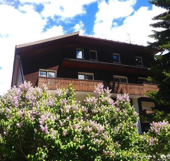 هتل Rosa Serenella