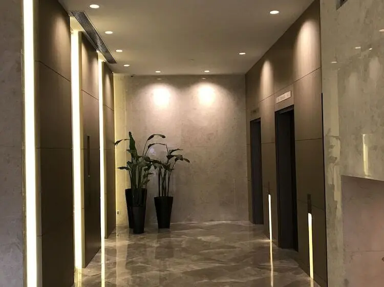 هتل The Harbourview   Chinese Ymca Of Hong Kong