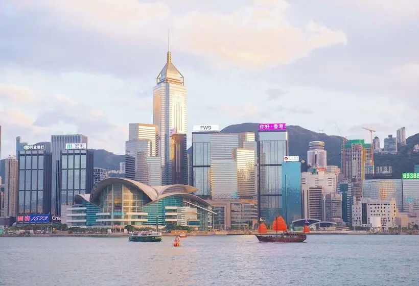 هتل The Harbourview   Chinese Ymca Of Hong Kong