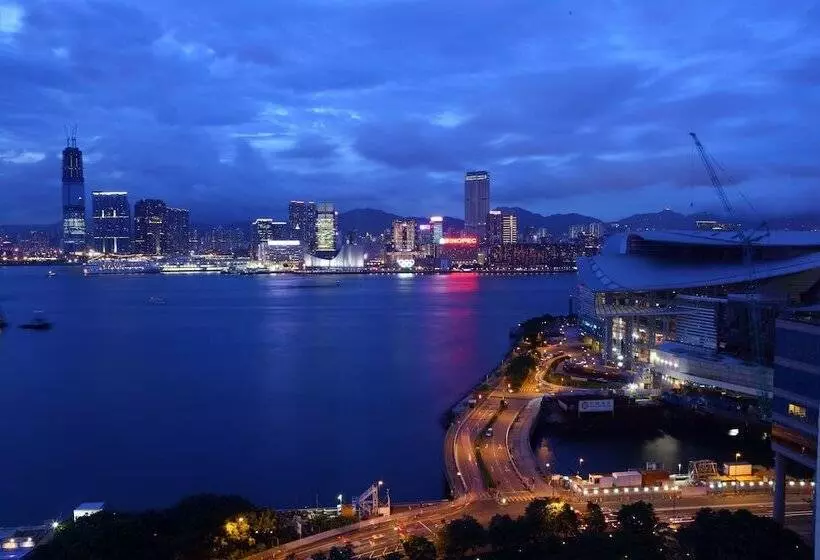 هتل The Harbourview   Chinese Ymca Of Hong Kong