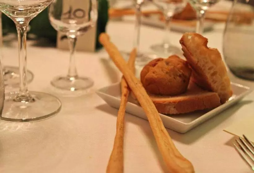 בית מלון כפרי Tosco Romagnolo