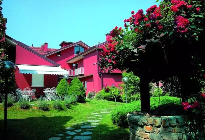 Отель Villa San Carlo