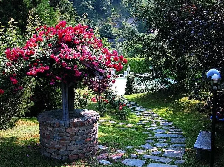 Отель Villa San Carlo