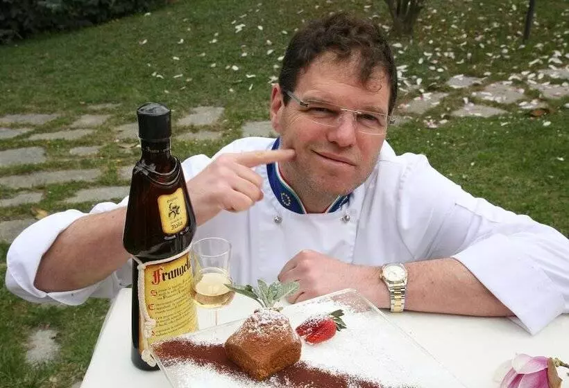 Отель Villa San Carlo