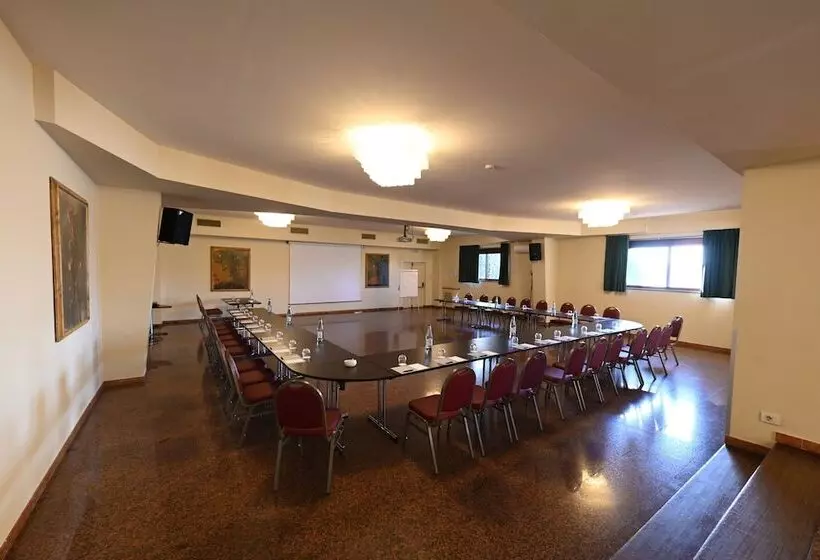 Renaissance Tuscany Il Ciocco Resort & Spa