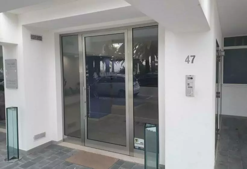 Fronte Mare Centrale Riviera Palace Giulianova Apartment Nei Mesi Di Luglio E Agosto Prenotazioni So