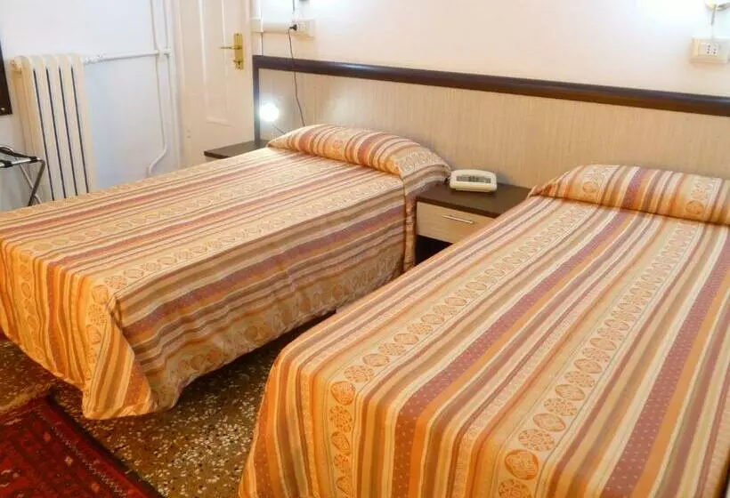 Szálloda Agnello D Oro Genova