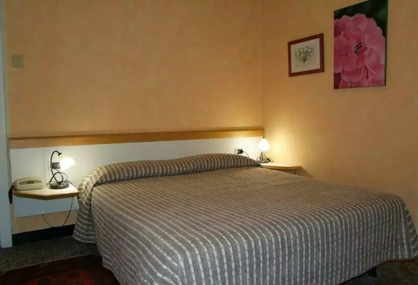 Szálloda Agnello D Oro Genova
