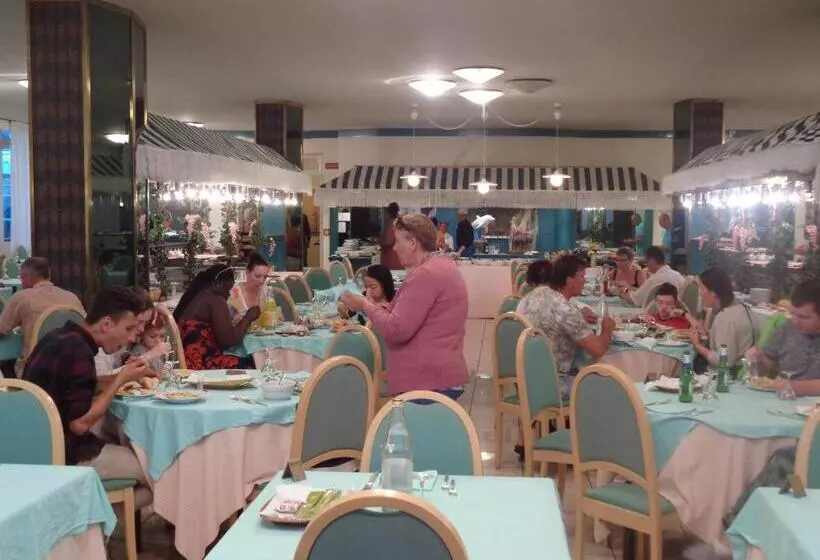 هتل Ambasciatori Palace