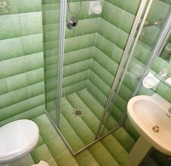 هتل Ambasciatori Palace