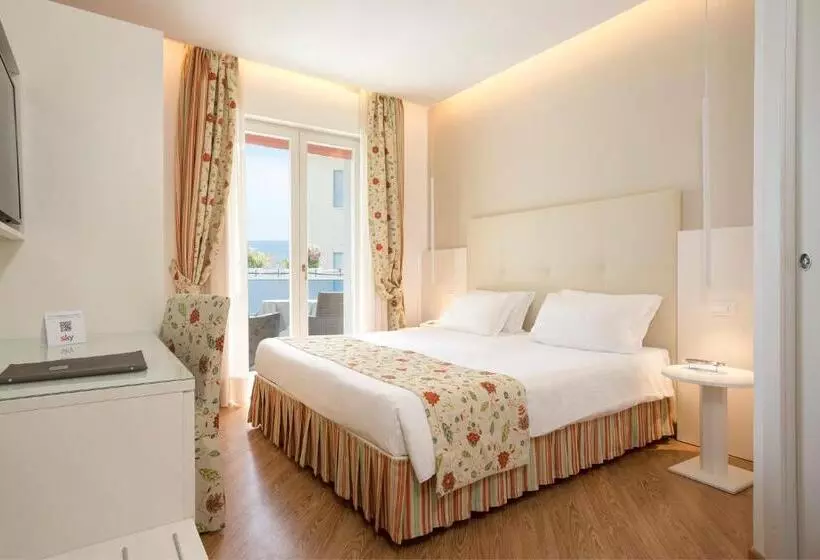 Otel Cavalieri Palace