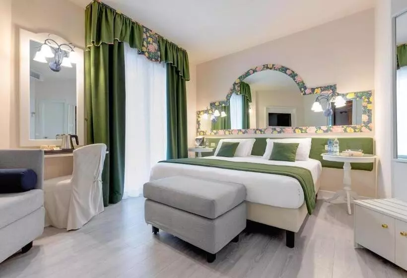 Otel Cavalieri Palace