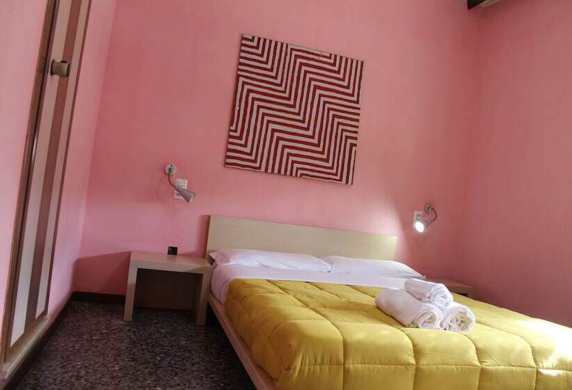 בית מלון כפרי Colombo