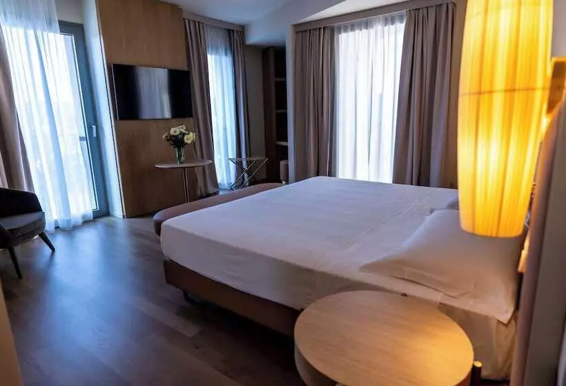 Hotelli Columbus Urban Resort