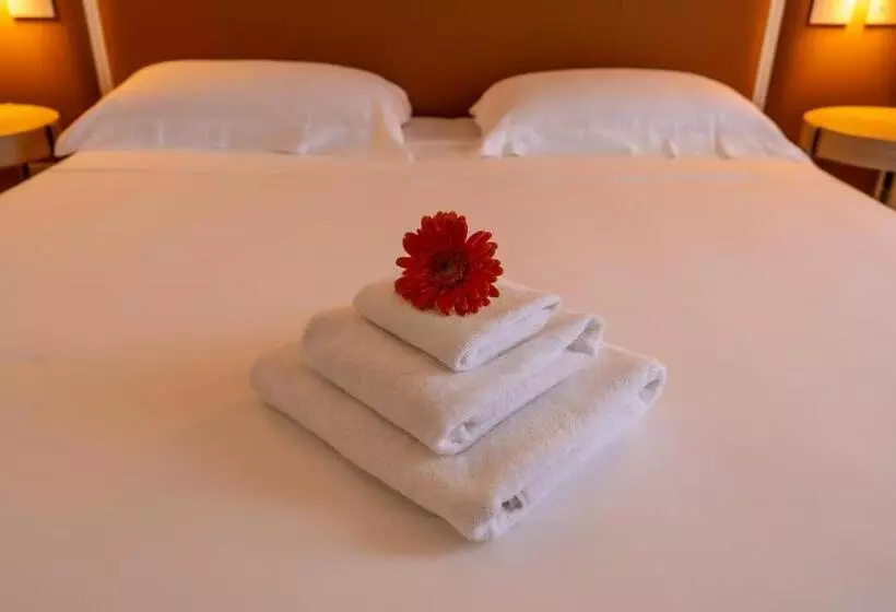 Hotelli Columbus Urban Resort