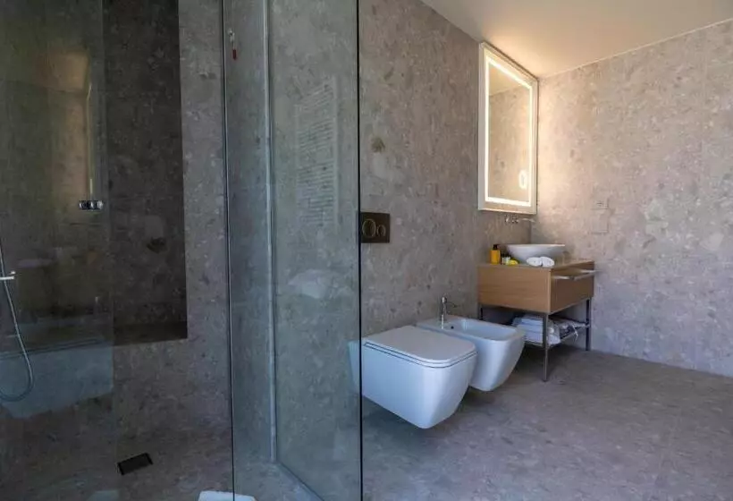 Hotelli Columbus Urban Resort