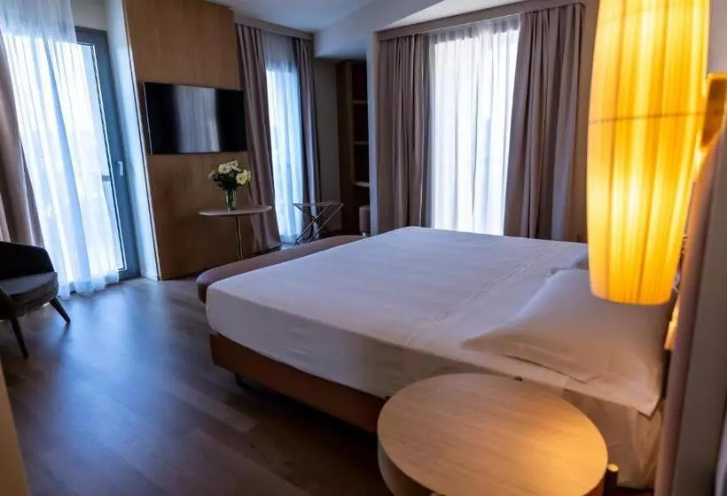 Hotelli Columbus Urban Resort