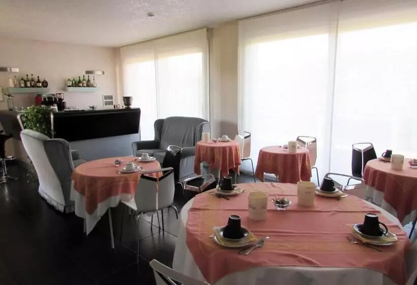 酒店 Dante Residence