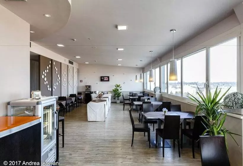 호텔 Donatello Imola