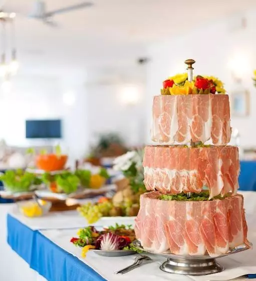 ホテル Helvetia