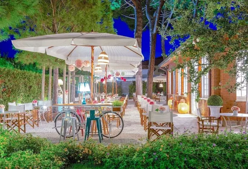 호텔 La Pineta Al Mare