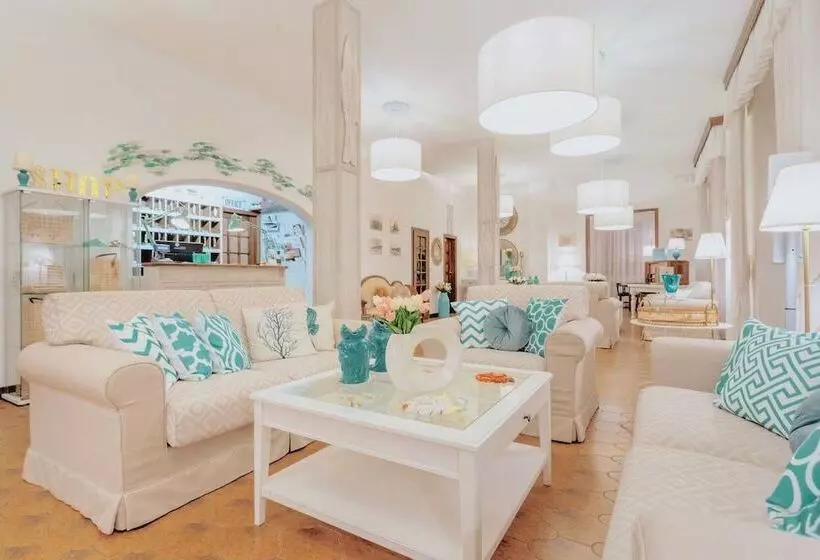 호텔 La Pineta Al Mare