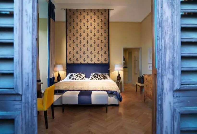 Rocco Forte Hotel Savoy