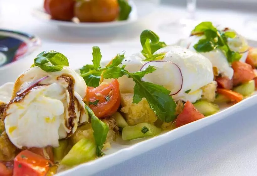 Rocco Forte Hotel Savoy