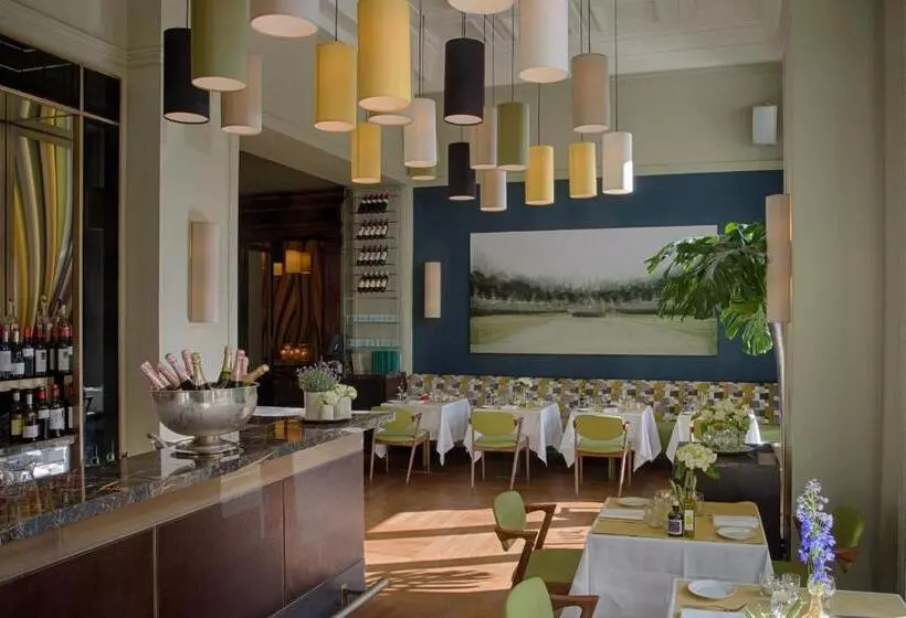 Rocco Forte Hotel Savoy