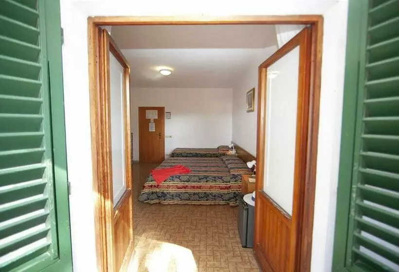 Отель Santa Caterina