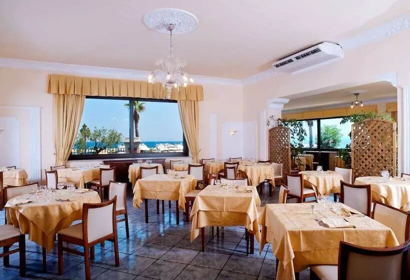 فندق Villa Svizzera Terme