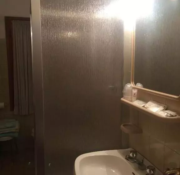 膳宿费 Val Del Rio