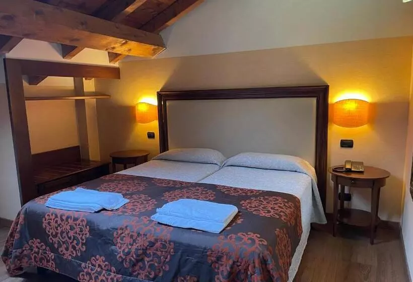 ホテル Cascina Marisa