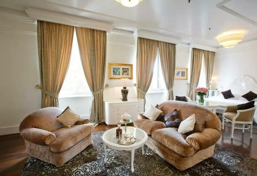 هتل Majestic Roma