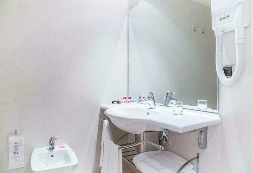 בית מלון כפרי Mara