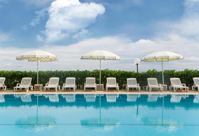 בית מלון כפרי Mara