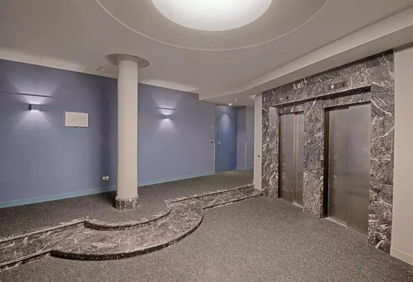 Отель NH Napoli Panorama