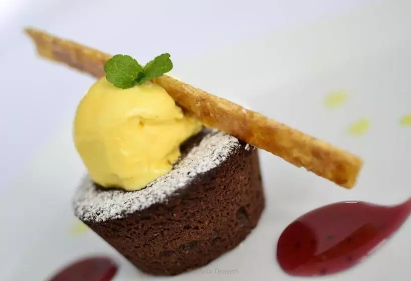 فندق & Residence Castelli