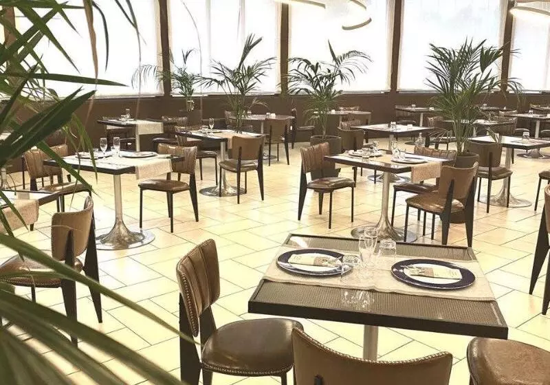 فندق & Residence Castelli