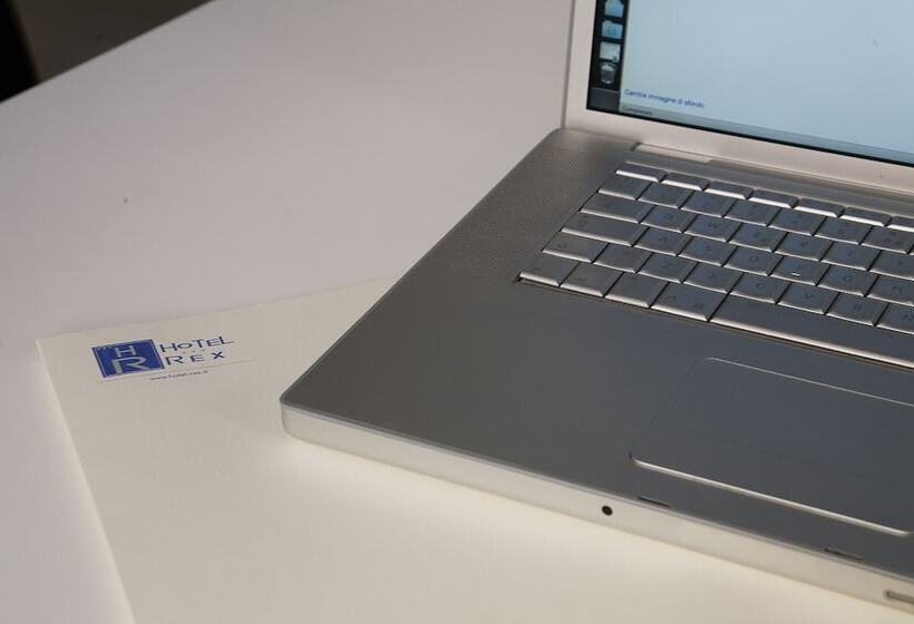 هتل Rex Lifestyle