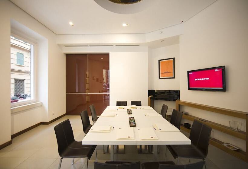 هتل Rex Lifestyle