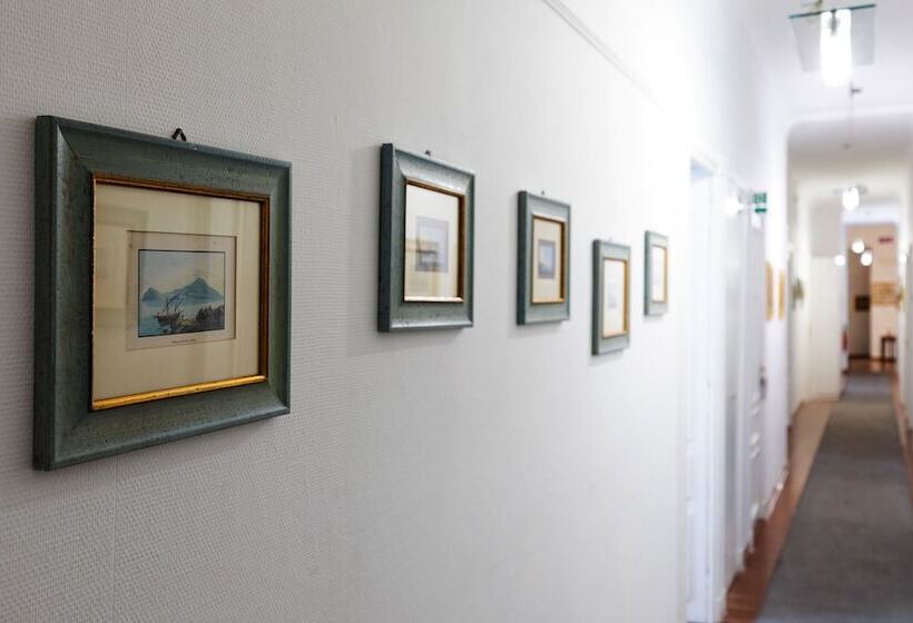 هتل Rex Lifestyle